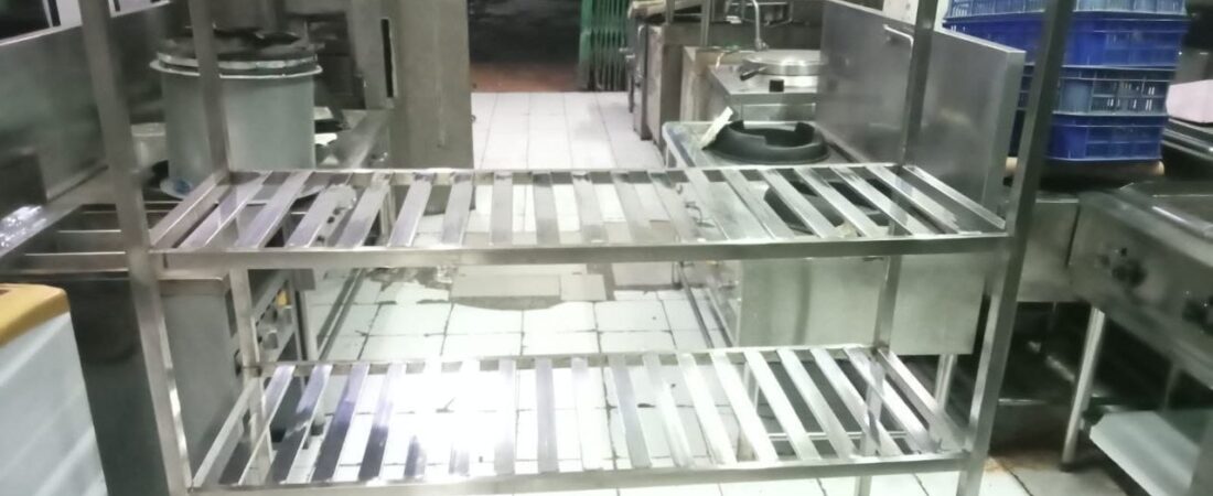 Rak Stainless Steel 4 Susun Jari-Jari Peniris 150x50x150 cm