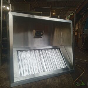 Hood filter stainless untuk dapur restoran dengan rumah lampu
