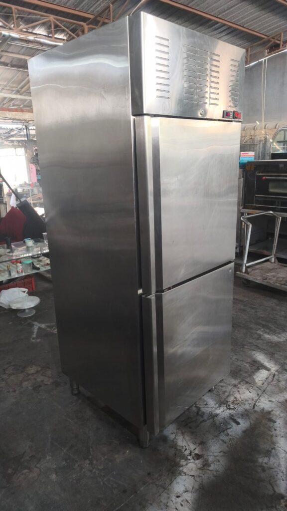 Commercial upright chiller 2 pintu kitchen equipment