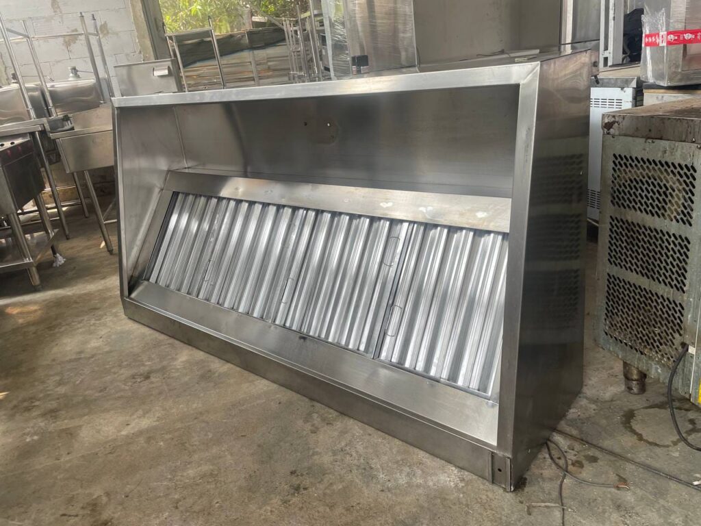 Cooker hood stainless dengan filter untuk dapur restoran